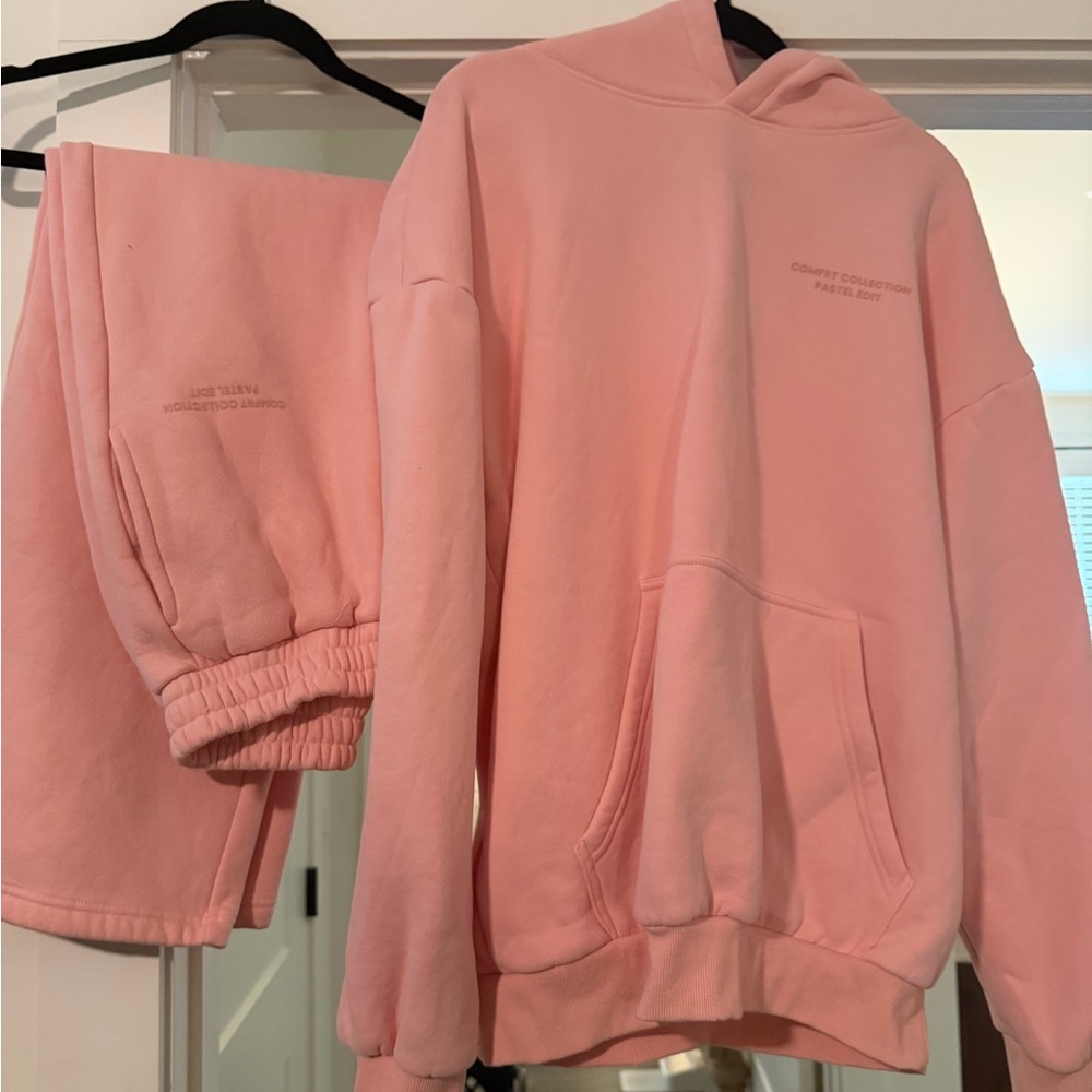 Women's Pink Hoodie and Sweatpants Set
